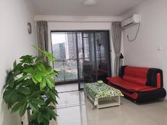 潜龙曼海宁花园南区 2室2厅70.57m²整租