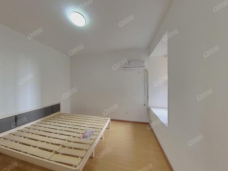 合肥华盛大运城二期卧室照片_华盛大运城二期 3室2厅90m²普通装修