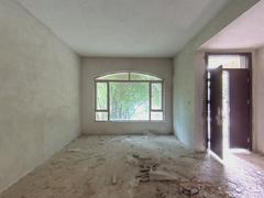 观海园 3室2厅131.2m²满五年
