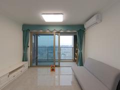 宏发QCC前城 3室2厅77.4m²整租