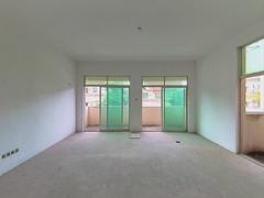 凯茵豪园傲云峰 5室2厅0厨3卫 305.0m² 毛坯