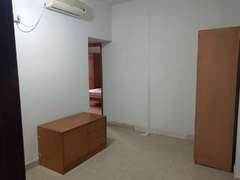 莲花山小区 1室1厅78m²整租
