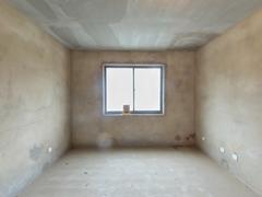 正创上品家苑 3室1厅90.2m²毛坯