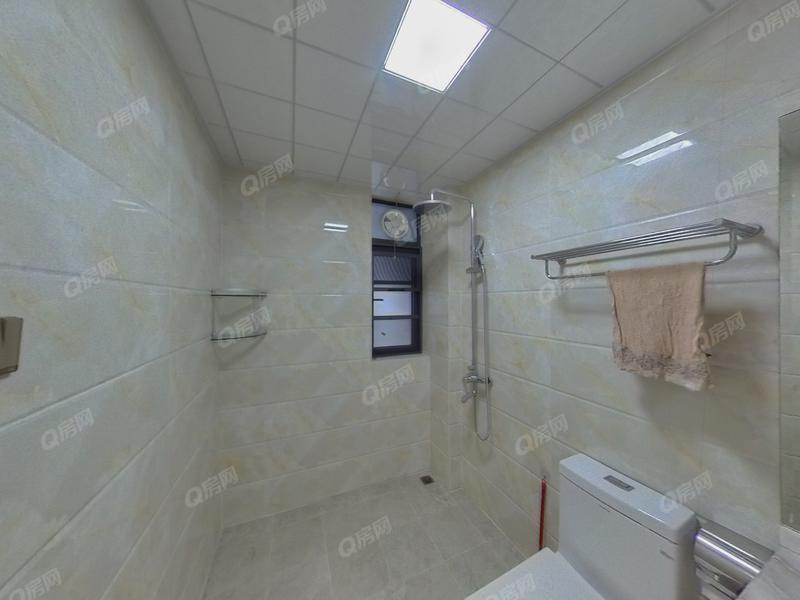 中山锦绣国际花城3期卫生间照片_锦绣国际花城3期 别墅好房,分3层,使用面积大.居住舒服,值得购买