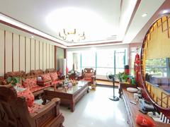 新亚洲广场 精装大三房,拎包入住,业主自己住的装修保养好