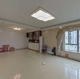 中央悦城花园 3室2厅121.44m²满五年