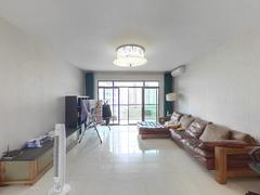 华发新城二期 4室2厅164m²满五年