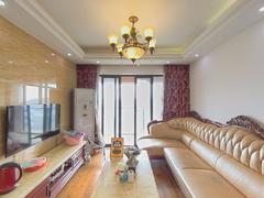 中信领航二期 3室2厅83m²整租