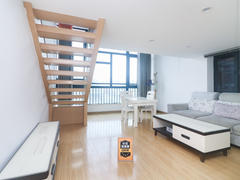 <b class=redBold>奥园峯荟</b> 2室1厅1厨1卫 54.63m² 精致装修