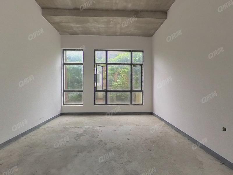 中山佳境康城臻盛园照片_佳境康城臻盛园 5室2厅312m²毛坯