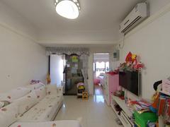 乐城 新出房源，户型方正，花园中间，住家安静舒适
