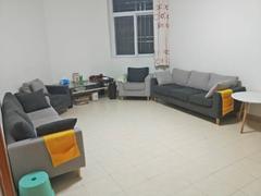 园岭新村 4室2厅96m²整租