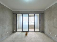 融侨悦城 4室2厅131.6m²毛坯