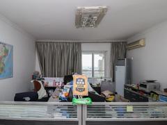 金港盛世 4室2厅133m²整租