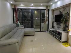 龙华花半里 4室2厅85.04m²精装修