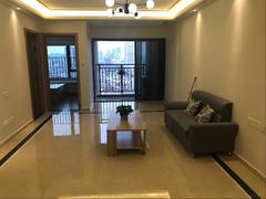 卓越弥敦道 3室2厅82m²整租