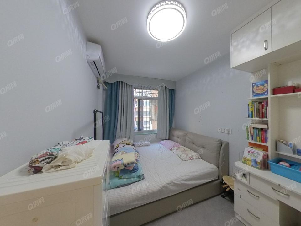 中房怡芬花园 1室1厅47.32m²精装修