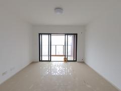 中粮祥云广场 4室2厅131m²整租