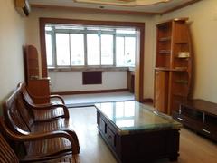 贝丽花园 2室2厅75m²整租