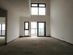 港铁天颂 4室2厅196.93m²整租