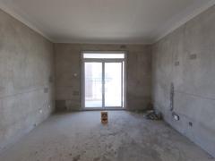 新慧金水岸 3室2厅116m²毛坯