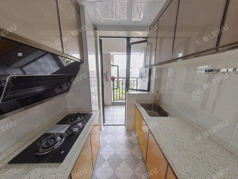 中山润颐居二期厨房照片_润颐居二期 3室2厅92.1m²整租