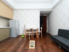 英郡年华三期 1室1厅56.07m²整租