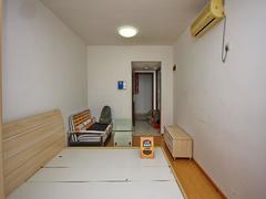 东方都会大厦 普通装修1室0厅1厨1卫30.54m²