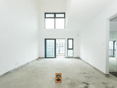 港铁天颂 4室2厅197.72m²满五年