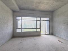 华盈爱琴湾 4室2厅203m²满五年