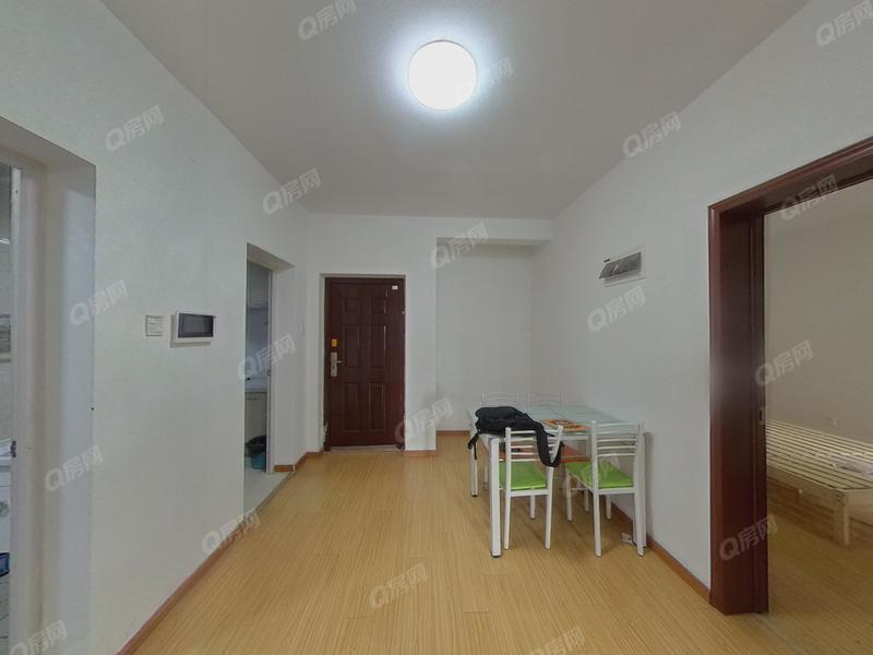 合肥华盛大运城二期餐厅照片_华盛大运城二期 3室2厅90m²普通装修