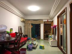 新银座华庭 2室1厅69m²整租