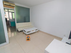 怡泰大厦 1室1厅52.25m²整租