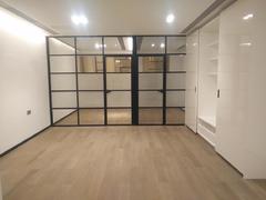 万科深南广场 2室2厅89m²整租