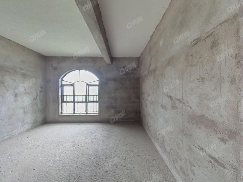 中山中山奥园爱琴湾一期卧室照片_中山奥园爱琴湾一期 4室2厅237.89m²毛坯  