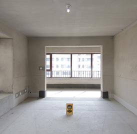 金鹏壹品天成 花园洋房 3室1厅129.63m²毛坯 随时看房