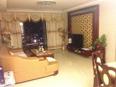 东方明珠城 3室2厅108.59m²精装修