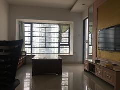 东方明珠城 3室2厅93.5m²精装修