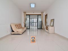 华业玫瑰郡 3室2厅87.51m²整租