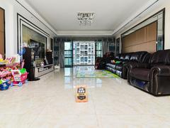 阳光天健城 5室2厅237.51m²精装修