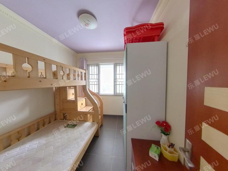 深圳百合星城(二期)卧室照片_百合星城(二期) 4室2厅117.48m²整租