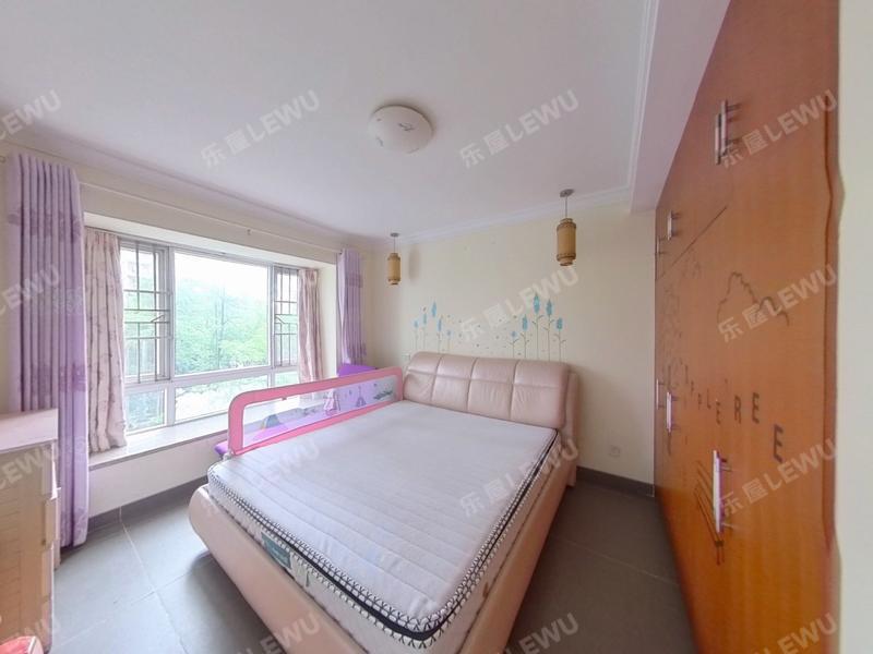 深圳百合星城(二期)卧室照片_百合星城(二期) 4室2厅117.48m²整租