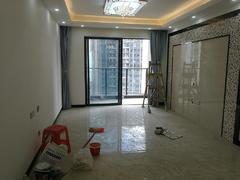 鸿荣源尚峰 4室2厅86.04m²整租