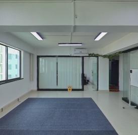 佳宁娜友谊广场 3室1厅130m²整租