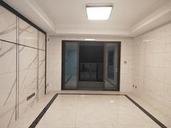 星河传奇花园二期 4室2厅89m²整租