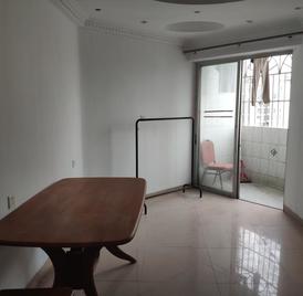 翠华新村南区 4室1厅50m²整租