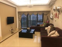 信义金御半山三期 4室2厅88.87m²精装修