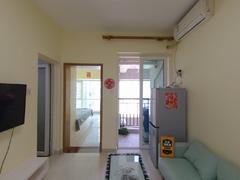 新天地名居 1室1厅38.44m²精装修