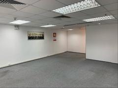 深华商业大厦 精致装修 65m 2+1格局 户型方正 可自用