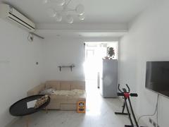 栖游家园 温馨二居室,价格可小刀,欢迎咨询。